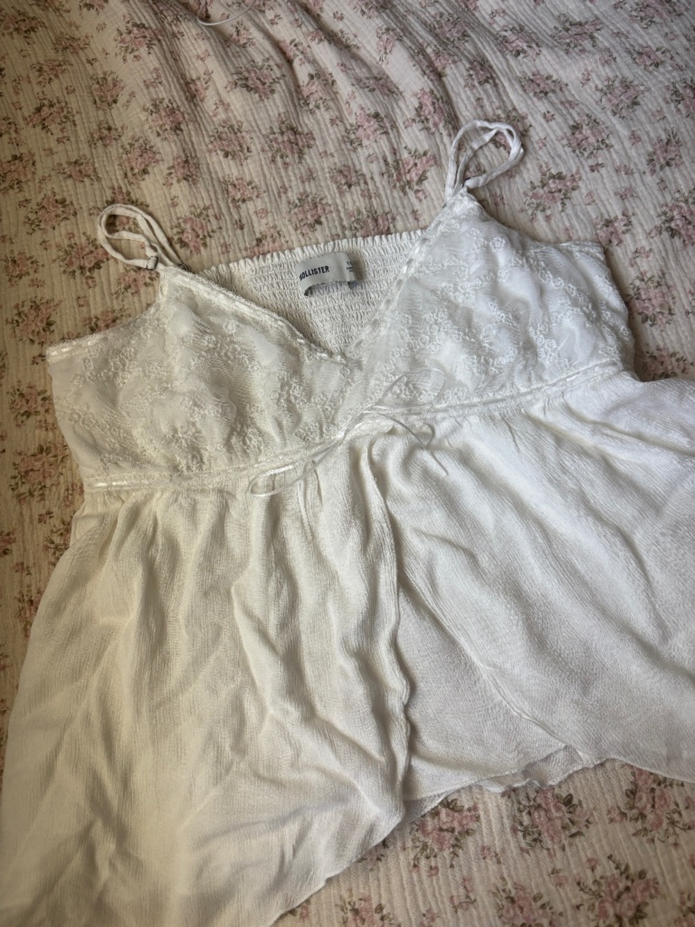 Hollister Babydoll Cute Coquette Summer Lana del Rey Lacy White Top